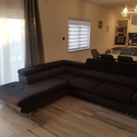 Seaview Apartment Moritz Сень Екстер'єр фото