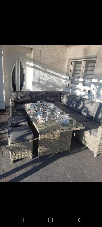 Seaview Apartment Moritz Сень Екстер'єр фото